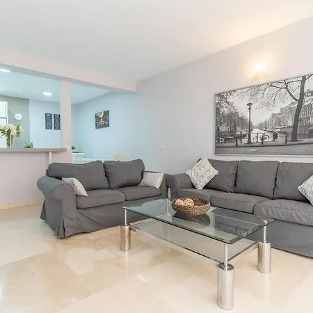 Apartamentos Castillo Fuengirola